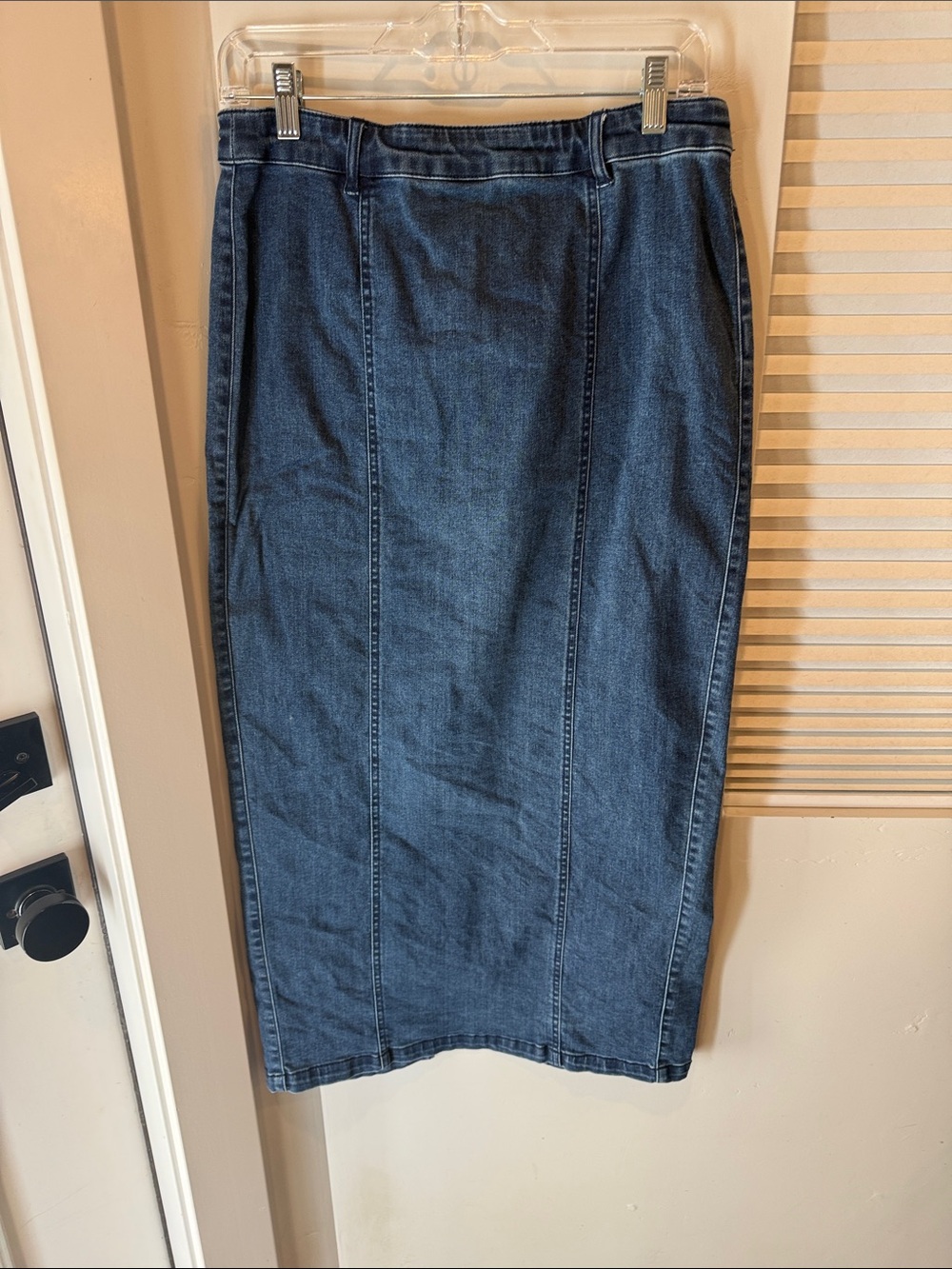 Classic Dark Blue Denim Pencil Skirt